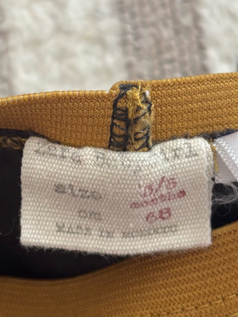10/$15 Zara Baby Girls' Floral Black Leggings with Mustard Waistband - Picture 2 of 2